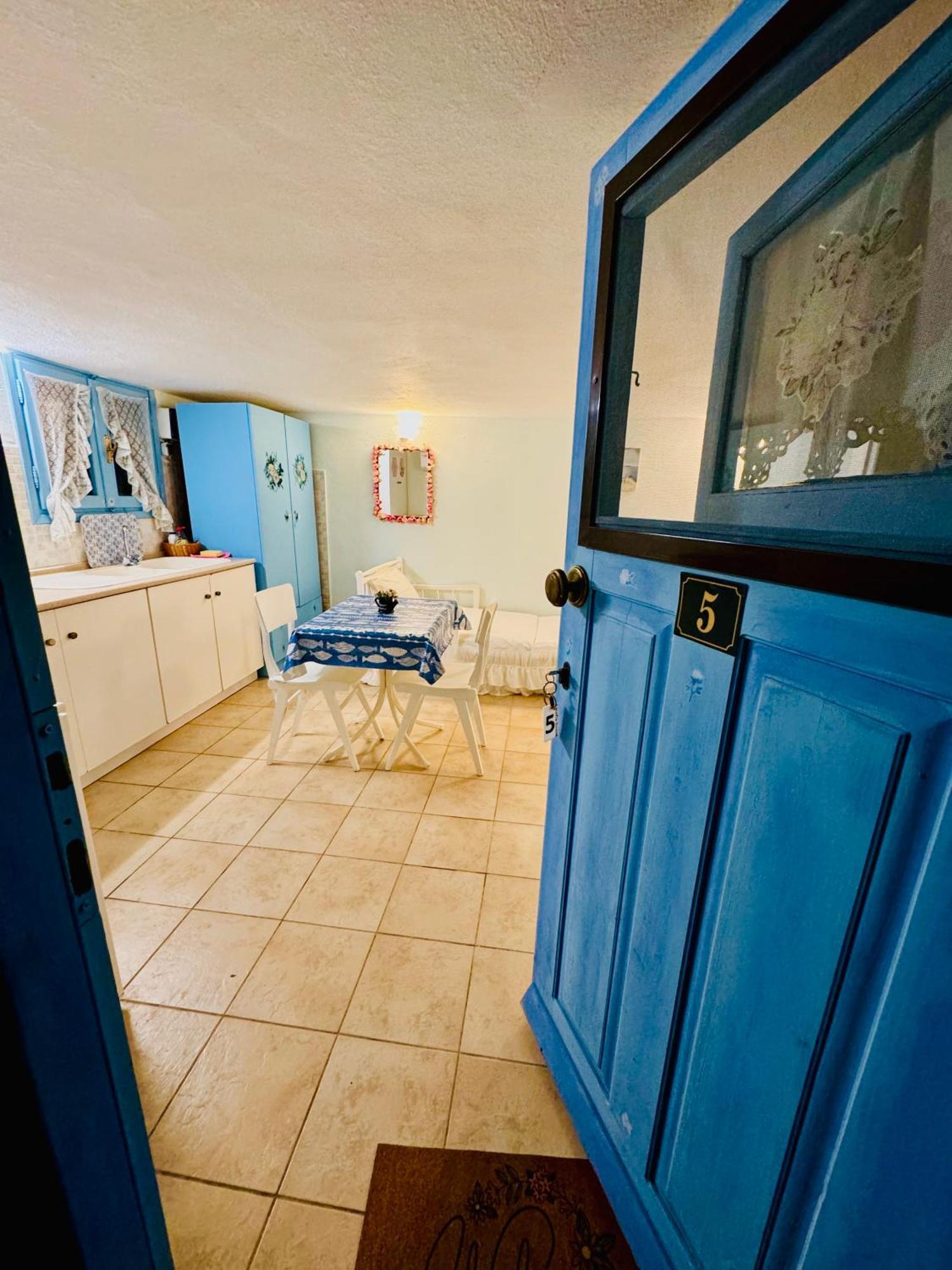 Amalia House Daire Nea Kallikrateia Dış mekan fotoğraf